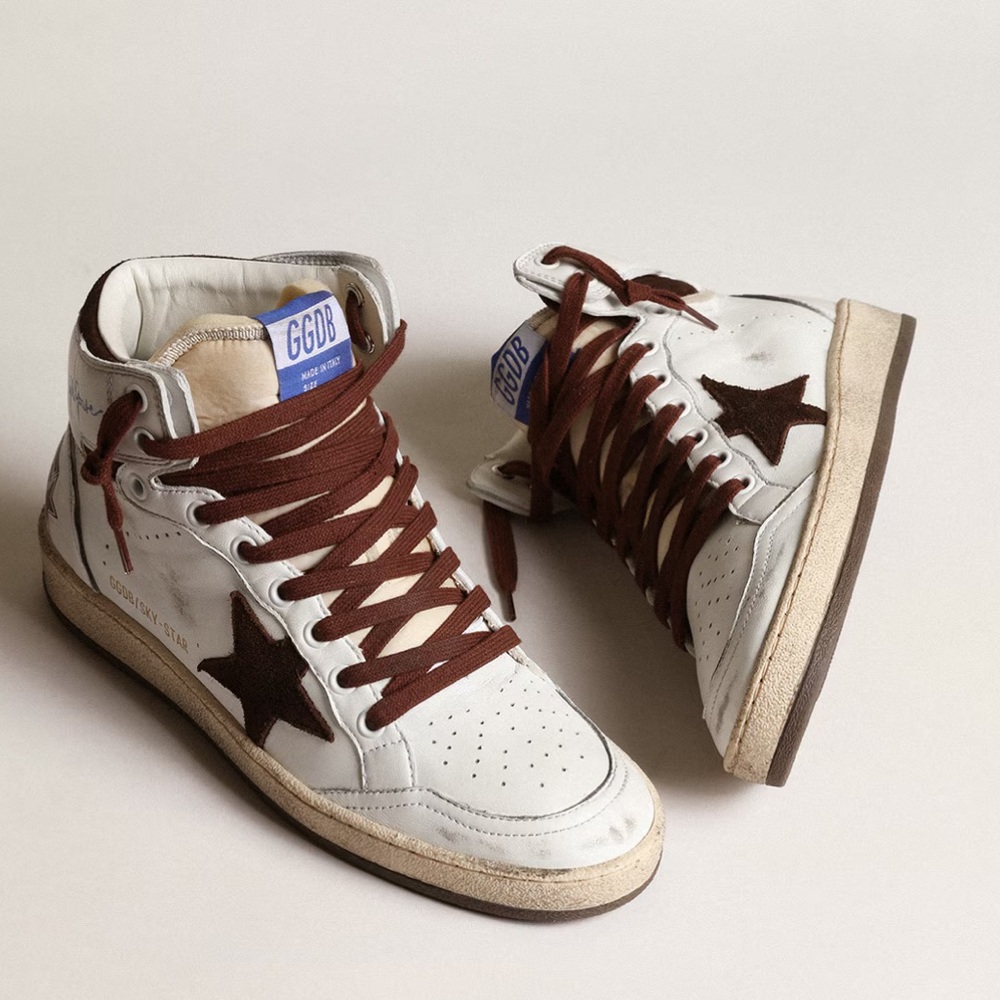 Message for photos bearly worn will lower price